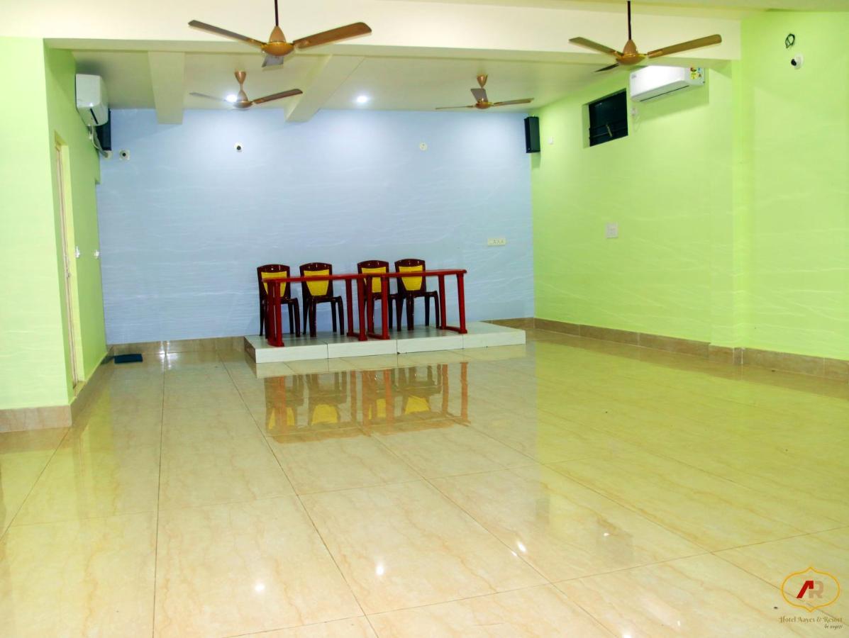 Hotel Aayes And Resort Shānti Niketan Esterno foto