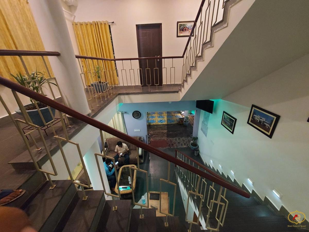 Hotel Aayes And Resort Shānti Niketan Esterno foto