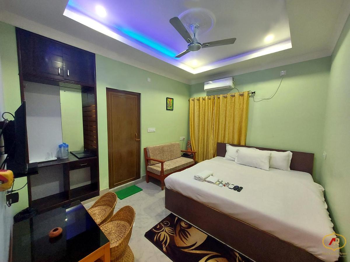 Hotel Aayes And Resort Shānti Niketan Esterno foto