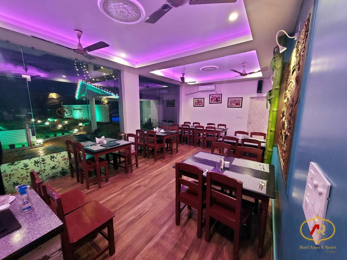 Hotel Aayes And Resort Shānti Niketan Esterno foto